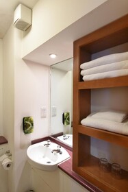 Lea Gate Premier Travel Inn