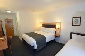 Lea Gate Premier Travel Inn