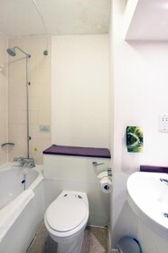 Lea Gate Premier Travel Inn