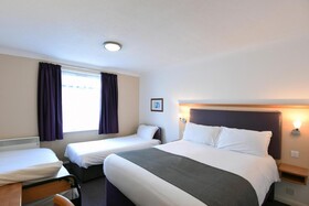 Lea Gate Premier Travel Inn