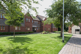Meadow Farm by Marston's Inns