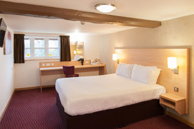 Meadow Farm by Marston's Inns