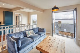Host Stay Watch House
