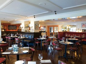 Swan's Nest Hotel
