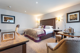 Swan's Nest Hotel