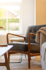 Crescent House Apartments
