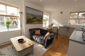 Crescent House Apartments