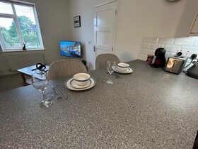 Crescent House Apartments