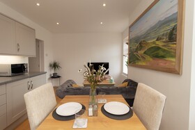 Crescent House Apartments