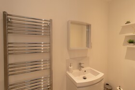 Crescent House Apartments