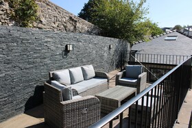 The Merchant's Yard