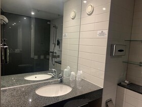 Days Inn by Wyndham Wetherby