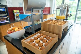 Days Inn by Wyndham Wetherby