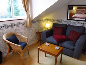 Broadlands Guest House