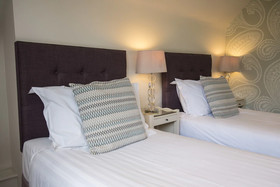 Rosemount Guest House