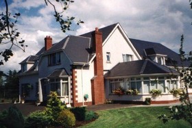 Caldhame Guest Lodge