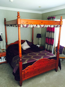 Caldhame Guest Lodge