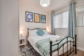 Central Belfast Apartments: Ashley Mews