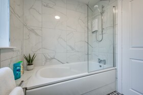 Central Belfast Apartments: Ashley Mews