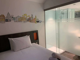 easyHotel Belfast