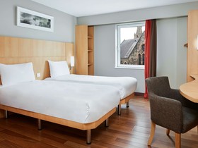 ibis Belfast Queens Quarter