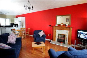 Malone Lodge Hotel & Apartments