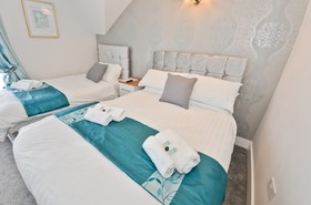Parador Lodge