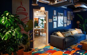Room2 Belfast Hometel