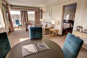 Stormont Hotel