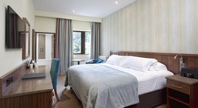Stormont Hotel