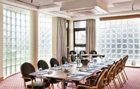 Stormont Hotel