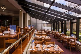 Stormont Hotel
