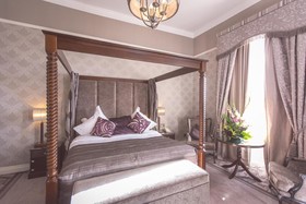 Manor House Country Hotel