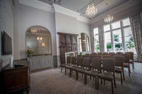 Down Hall Hotel & Spa