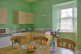 Steading Holidays - Keeper's Cottage