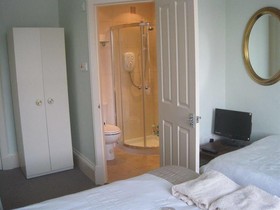 Chalmers Bed & Breakfast