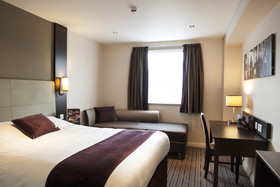 Premier Inn Glasgow Bellshill