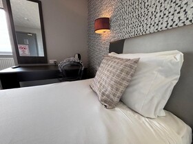 The Richmond Park Hotel