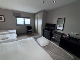 The Richmond Park Hotel