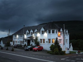 Bridge of Orchy Hotel