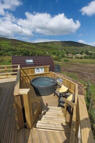 North Coast 500 Pods