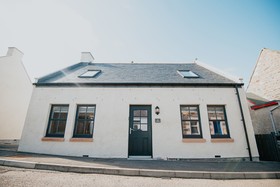The Seafield Arms Hotel Cullen Self Catering