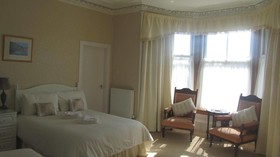 Glengarry Guest House