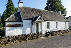 Ross Lodge