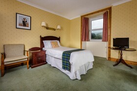 Muthu Dalmally Hotel