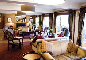 Buchanan Arms Hotel & Spa