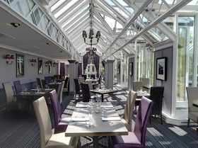 The Landmark Hotel & Leisure Club
