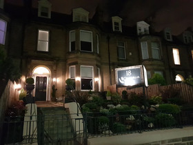 18 Craigmillar Park