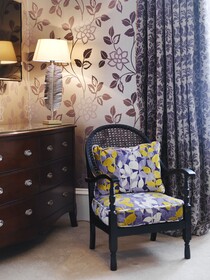 24 Royal Terrace Hotel