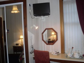 Acer Lodge Guest House